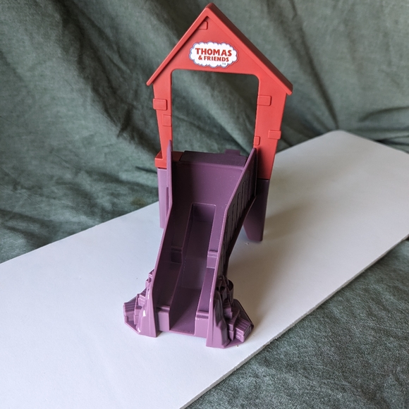 Thomas & Friends fix'em Up Friends Track Piece Loose Ramp Plastic Purple Red Toy - Picture 6 of 12